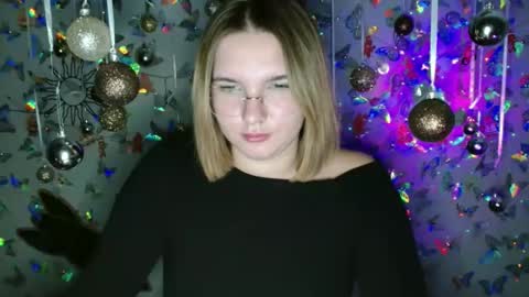 shiny smile online show from 11.07.25