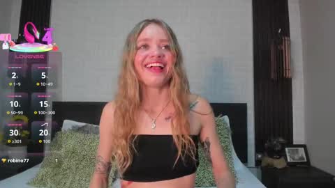 Snapshot of brianna_bondd chatting on 10.08.25 Briana online show from 10.08.25
