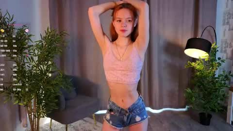 Snapshot of bridgetbottrell chatting on 05.19.26 Hanna online show from 05.19.26