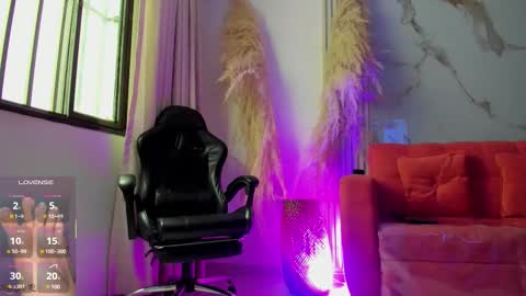    online show from 10.17.25