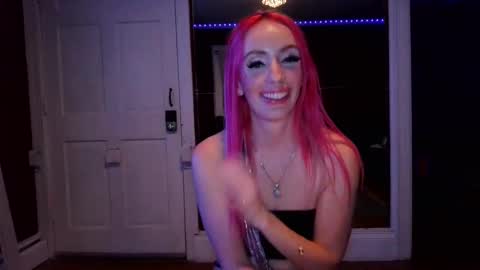 Aubrie online show from 12.10.24