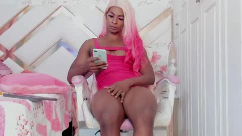 Snapshot of briggittebony chatting on 12.15.24 BIRGGITTEBONY online show from 12.15.24