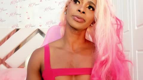 Snapshot of briggittebony chatting on 01.05.25 BIRGGITTEBONY online show from 01.05.25