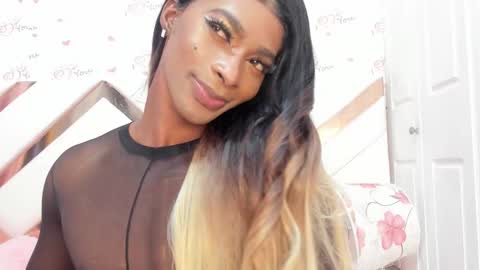 Snapshot of briggittebony chatting on 01.26.25 BIRGGITTEBONY online show from 01.26.25