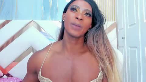 Snapshot of briggittebony chatting on 03.18.26 BIRGGITTEBONY online show from 03.18.26