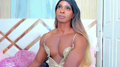 Snapshot of briggittebony chatting on 04.12.26 BIRGGITTEBONY online show from 04.12.26