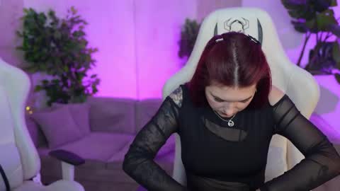 Diamonds Girls online show from 03.12.25