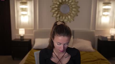 Diamonds Girls online show from 09.22.25