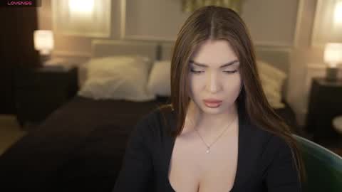 Diamonds Girls online show from 04.13.26