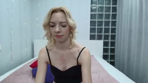 Heather online show from 04.15.26