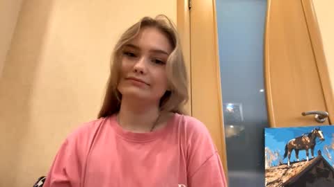 Snapshot of brigidbilton chatting on 10.07.25 Amelia online show from 10.07.25