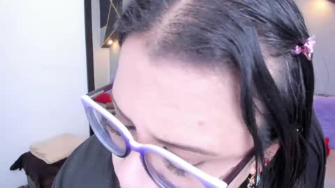 Snapshot of brigittemiller chatting on 05.19.26 BRIGITTE online show from 05.19.26