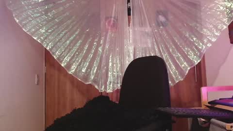 Brilla Mettal online show from 01.24.25