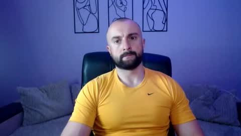 Snapshot of brindlefly69 chatting on 05.20.26 brindlefly69 online show from 05.20.26