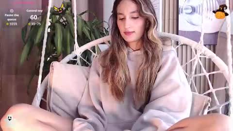  B R I N N A   online show from 09.22.25