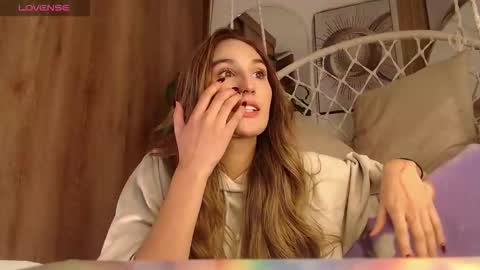  B R I N N A   online show from 10.11.25