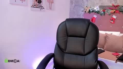 Brithany online show from 11.30.25