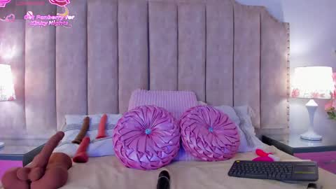 brithanyparker_ online show from 03.06.26