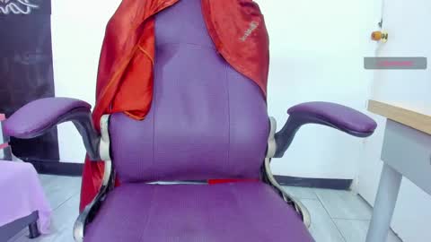 brithanyslim online show from 01.23.25