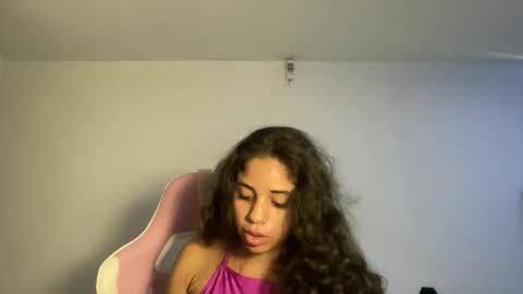 Snapshot of brithneysquirt chatting on 02.01.25 brithneysquirt online show from 02.01.25