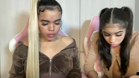 Snapshot of brithneysquirt chatting on 02.18.25 brithneysquirt online show from 02.18.25