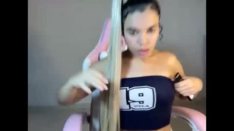 Snapshot of brithneysquirt chatting on 02.21.25 brithneysquirt online show from 02.21.25