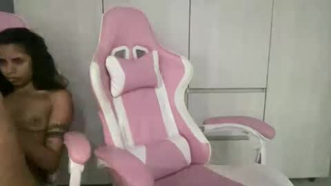 Snapshot of brithneysquirt chatting on 03.07.25 brithneysquirt online show from 03.07.25