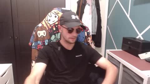 Snapshot of britishbigdick_ chatting on 10.23.25 britishbigdick_ online show from 10.23.25