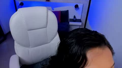 Snapshot of britney_collins_ chatting on 07.14.26 britney_collins_ online show from 07.14.26