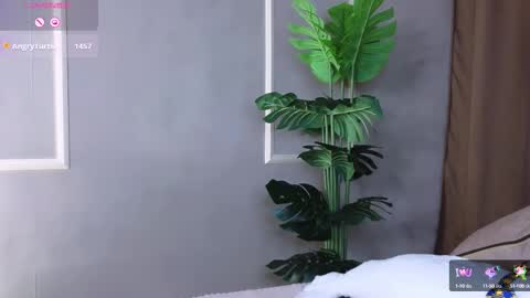 Britney online show from 02.23.25