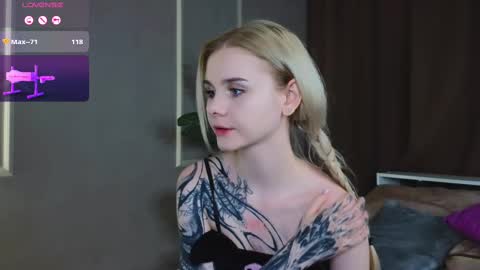 Britney online show from 02.27.25