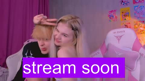 Britney online show from 04.11.26