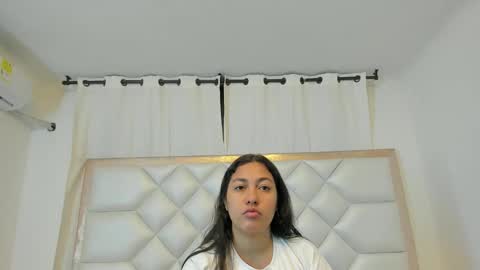 Snapshot of brittany069 chatting on 02.01.26 Brittany online show from 02.01.26