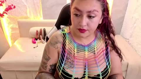 Snapshot of brittany_tp chatting on 10.09.25 brittany_tp online show from 10.09.25