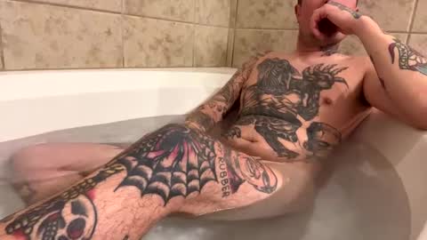 Snapshot of brngitdwn chatting on 12.11.24 BrngItDwn online show from 12.11.24