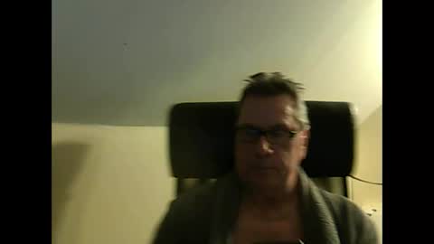 Snapshot of broadcast7676 chatting on 11.21.25 broadcast7676 online show from 11.21.25