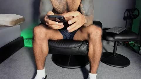 Snapshot of brockhurn_ chatting on 03.03.26 brockhurn_ online show from 03.03.26