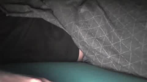 Snapshot of brokeboy421 chatting on 12.15.24 brokeboy421 online show from 12.15.24