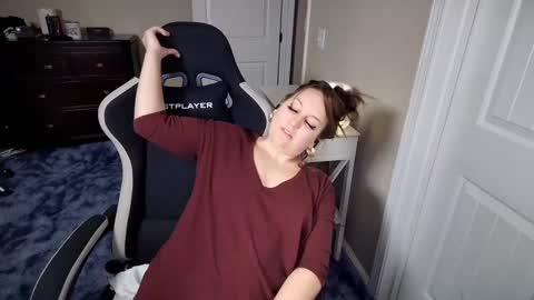 brookebee online show from 02.28.25