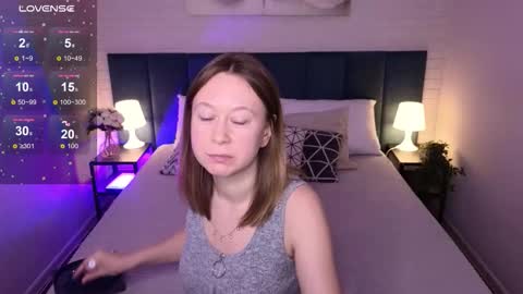 Lady Brooke online show from 12.05.25