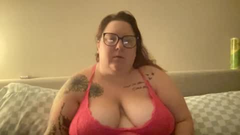 Snapshot of brookenicole3 chatting on 09.20.25 Madam Brooke online show from 09.20.25