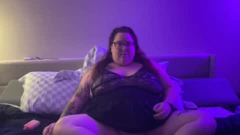 Snapshot of brookenicole3 chatting on 09.27.25 Madam Brooke online show from 09.27.25