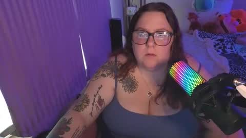 Snapshot of brookenicole3 chatting on 01.10.26 Madam Brooke online show from 01.10.26