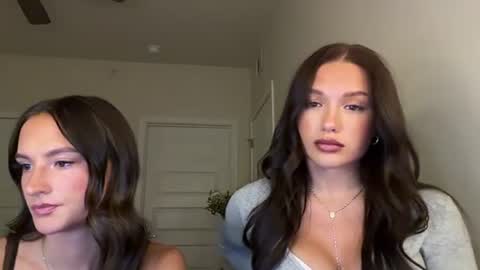 Snapshot of brookexmatthews chatting on 08.07.26 brookexmatthews online show from 08.07.26