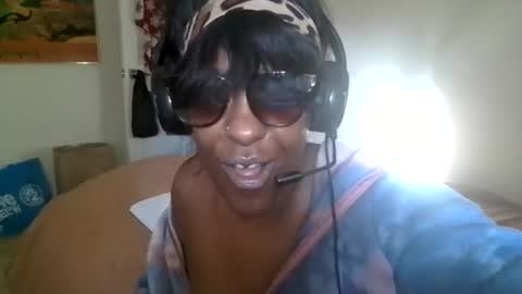 Snapshot of brooklyninfinity chatting on 07.04.26 brooklyninfinity online show from 07.04.26