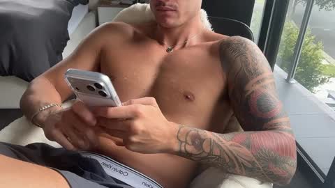 BrooklynTay online show from 02.03.26