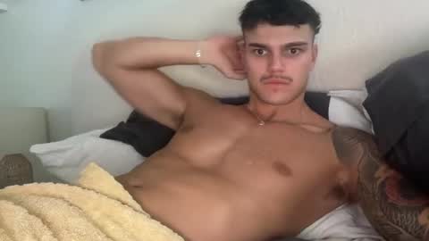 BrooklynTay online show from 02.12.26