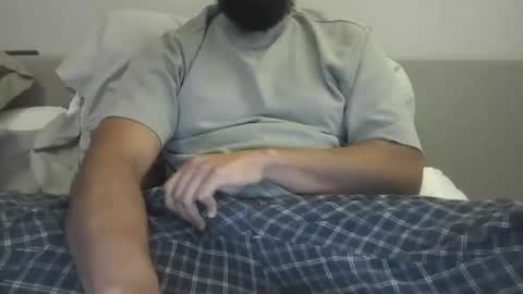 Snapshot of brownbd32 chatting on 04.17.26 brownbd32 online show from 04.17.26