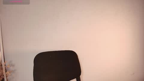 Snapshot of brownluxe chatting on 01.16.26 brownluxe online show from 01.16.26