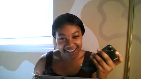 Snapshot of brownsugarcutie3 chatting on 05.04.26 Brownsuagrcutie online show from 05.04.26
